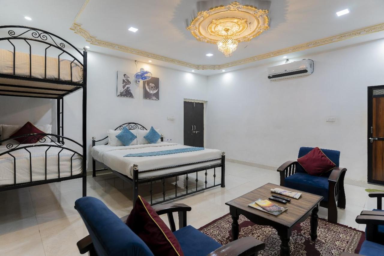 Emperor Palace A Heritage Villa Udaipur Room photo